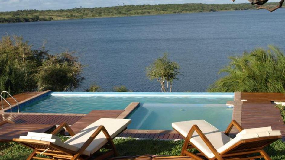 Mozambique Naara Eco Lodge Terrasse mit Pool