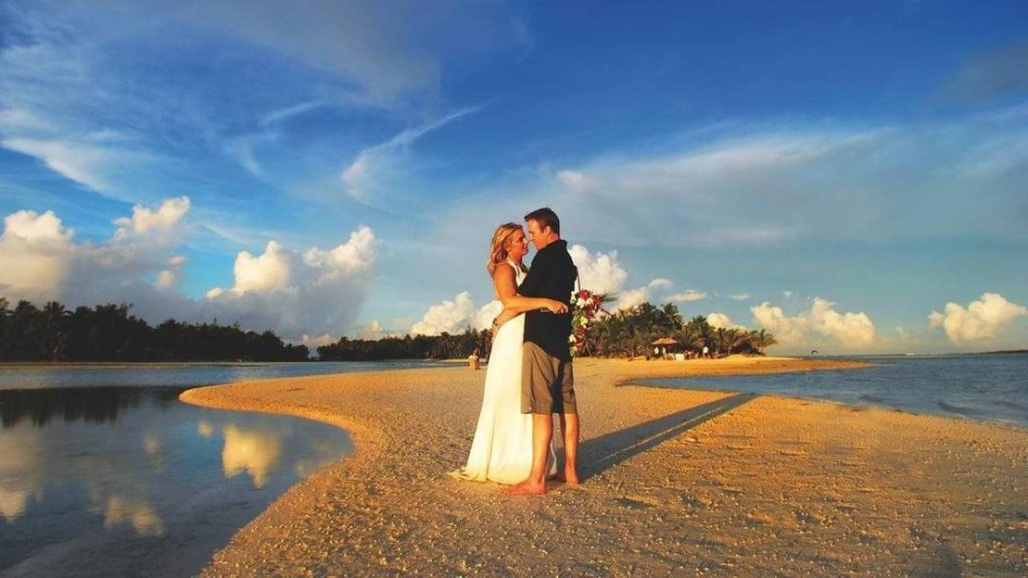 Cook Inseln Aitutaki Lagoon Resort Hochzeitspaar