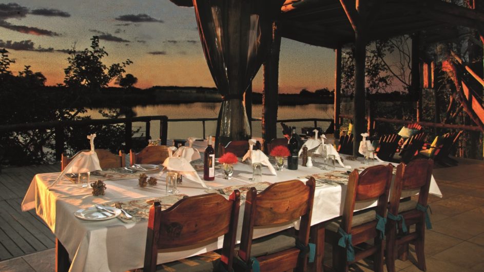 Namibia Caprivi Lianshulu Lodge Dinner
